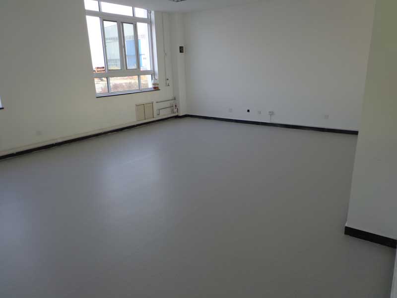 塑膠地板施工怎樣選擇優(yōu)質(zhì)的膠水