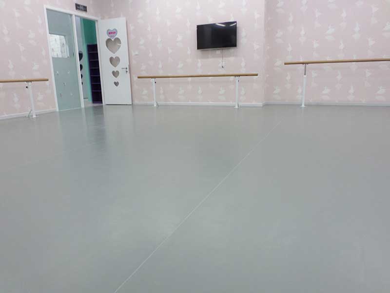 究竟是為何pvc塑膠地板取代了瓷磚